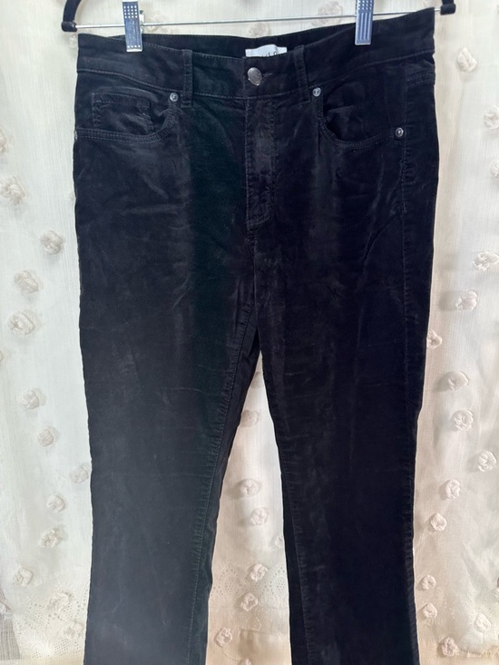 LOFT Pants - NWOT LOFT Women’s Black Velour Curvy Skinny Pants Size 29/8